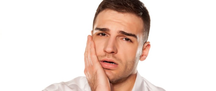 Implants dentaires douloureux dentiste paris 16 Amouyal
