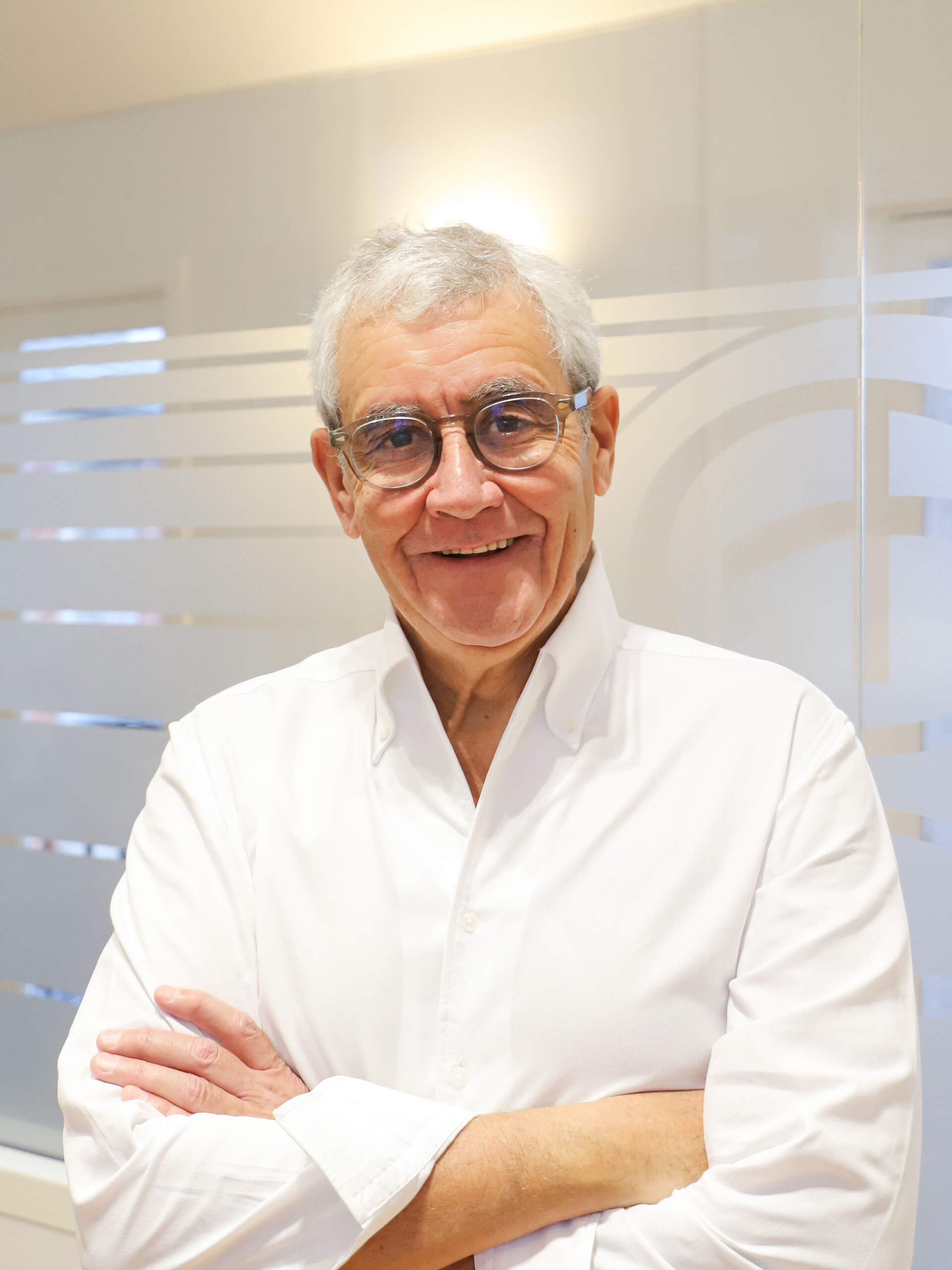 Richard Amouyal dentiste Paris 16
